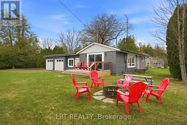 Laundry room - 7597 Biddulph Street, Lambton Shores, ON N0M2L0 Photo 4