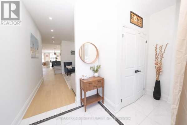 75b Kitchener Road, Toronto, ON M1E2X6 Photo 4