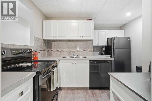 Bedroom - 75d, 231 Heritage Drive Se, Calgary, AB T2H1N1 Photo 5