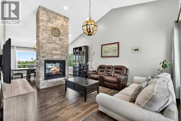 Breakfast - 76, 16044 258 Avenue E, Rural Foothills County, AB T1S4E9 Photo 4