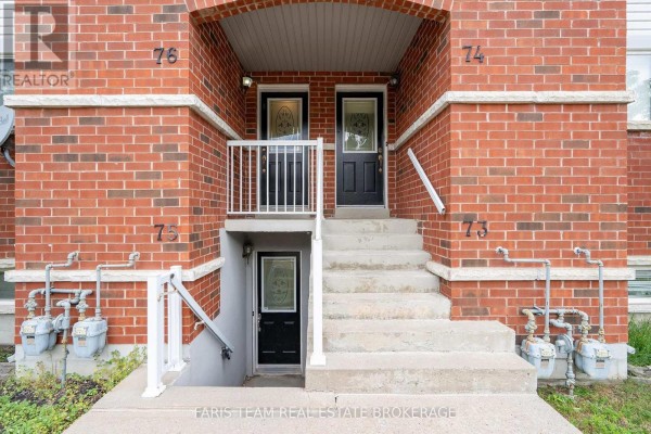 76 - 243 Ferndale Drive S, Barrie, ON, photo 3