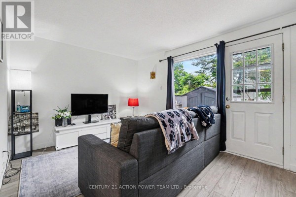Bedroom 2 - 76 - 48 Sumac Street, Ottawa, ON K1J6P7 Photo 5
