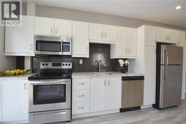 76 Burlington Street E, Hamilton, ON L8L4G6 Photo 2