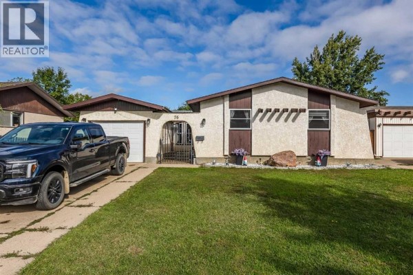 Dining room - 76 Cypress Way Se, Medicine Hat, AB T1B1G8 Photo 2