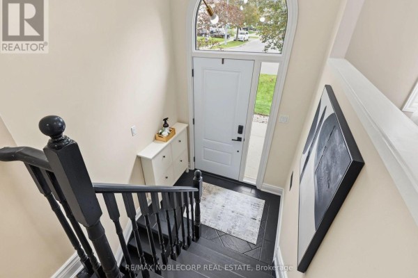 Bathroom - 76 Edenbridge Drive, Essa, ON L3W0K8 Photo 4