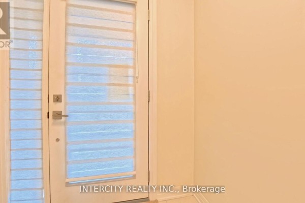 Bedroom 2 - 76 Fieldridge Crescent, Brampton, ON L6R4G6 Photo 3