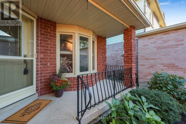 76 Gray Avenue, New Tecumseth, ON L9R1P5 Photo 3