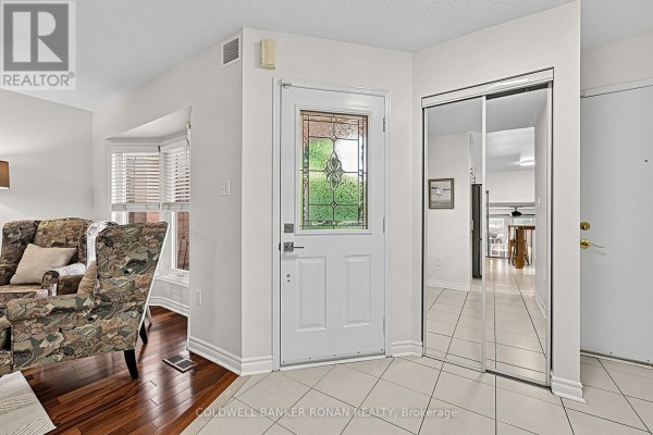 76 Gray Avenue, New Tecumseth, ON L9R1P5 Photo 4