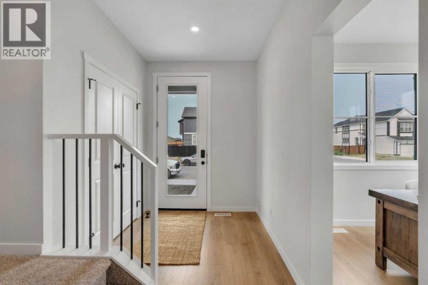 Foyer - 76 Heirloom Drive Se, Calgary, AB T3M2M6 Photo 3