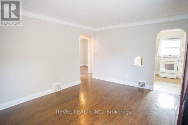 Bedroom - 76 Mount Pleasant Street, Brantford, ON N3T1T1 Photo 4