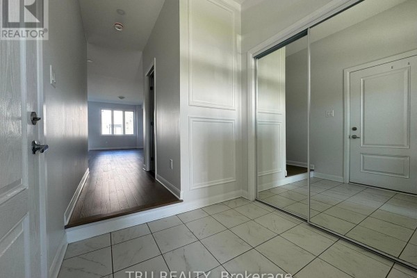 76 Osler Street, Ottawa, ON K2W0M1 Photo 2