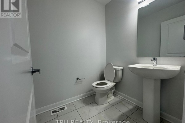 76 Osler Street, Ottawa, ON K2W0M1 Photo 4