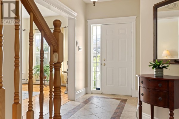 Family room - 76 Ridgepark Lane, Halifax, NS B3N3K9 Photo 5