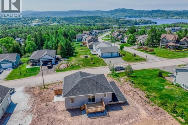 Pantry - 76 Squire Drive, Quispamsis, NB E2G0B5 Photo 5
