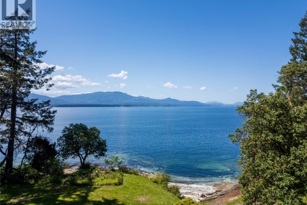 760 Sunset Dr, Salt Spring, BC V8K1E7 Photo 5