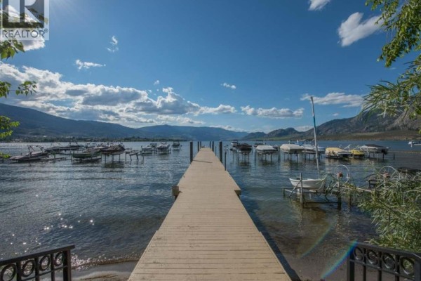 3pc Ensuite bath - 7600 Cottonwood Drive Unit# 7, Osoyoos, BC V0H1V3 Photo 4