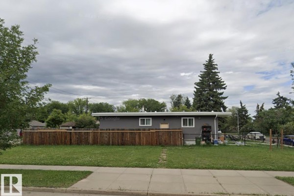 Dining room - 7604 7606 75 St Nw, Edmonton, AB T6C2E9 Photo 2