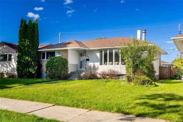 761 Hoskin Avenue, Winnipeg, MB, photo 2