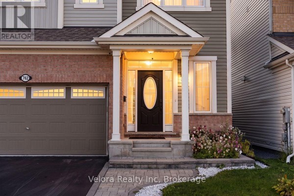 762 Rosehill Avenue, Ottawa, ON K2S0X2 Photo 2