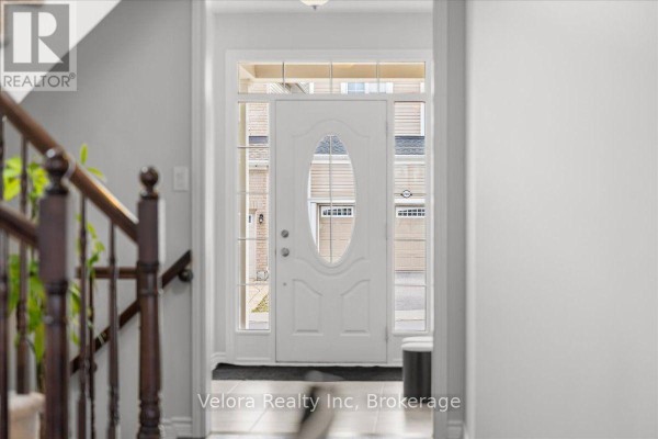 762 Rosehill Avenue, Ottawa, ON K2S0X2 Photo 3