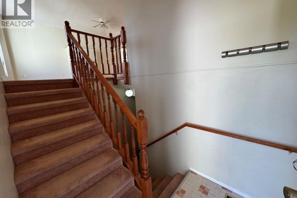 Unfinished Room - 7633 16th Street, Grand Forks, BC V0H1H0 Photo 2