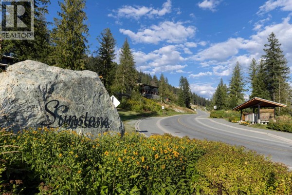 7634 Seven O'clock Drive, Pemberton, BC V0N2L3 Photo 4