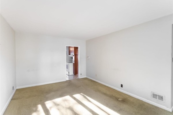 Primary Bedroom - 764 Brazier Street, Winnipeg, MB R2K2N6 Photo 5