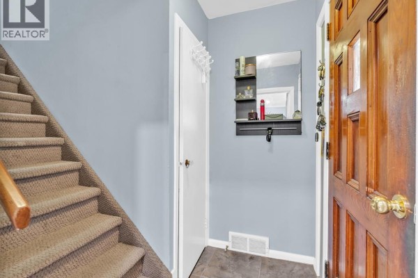 Utility room - 7640 Wyandotte Street East, Windsor, ON N8S1S5 Photo 5