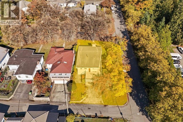 7649 Vivian Drive, Vancouver, BC V5S2V6 Photo 3
