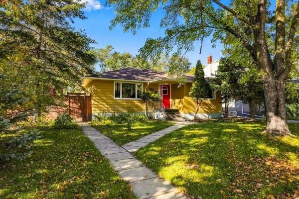 765 Oakenwald Avenue, Winnipeg