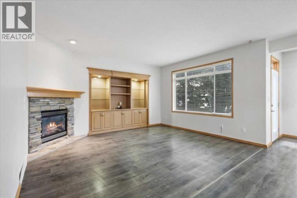 Foyer - 765 Qualicum Beach Bay, Chestermere, AB T1X1J1 Photo 5