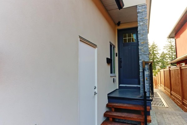 7653 117 Street, Delta, BC V4C6A7 Photo 3