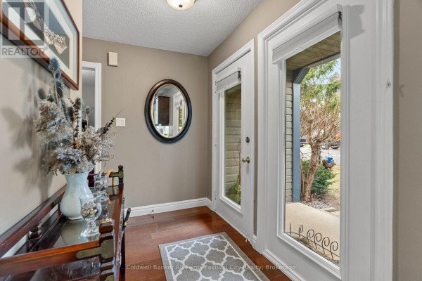 Foyer - 28 - 76582 Jowett's Grove Road, Bluewater, ON N0M1G0 Photo 4
