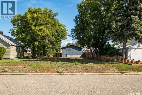 766 3rd Street E, Prince Albert, SK S6V0J1 Photo 2