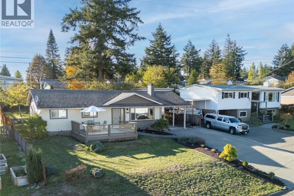 766 Nancy Greene Dr, Campbell River, BC, photo 2