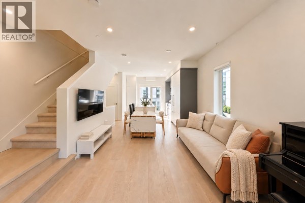 7669 Granville Street, Vancouver, BC V6P4Y8 Photo 2