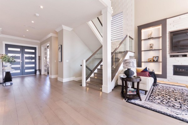 7679 155 Street, Surrey, BC V3R9C1 Photo 5