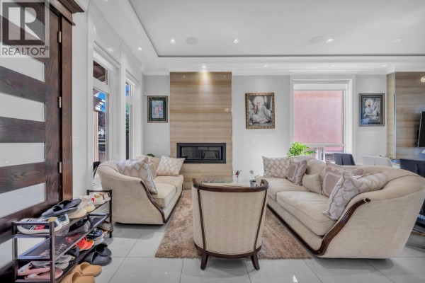 768 E 58th Avenue, Vancouver, BC V5X1W3 Photo 5