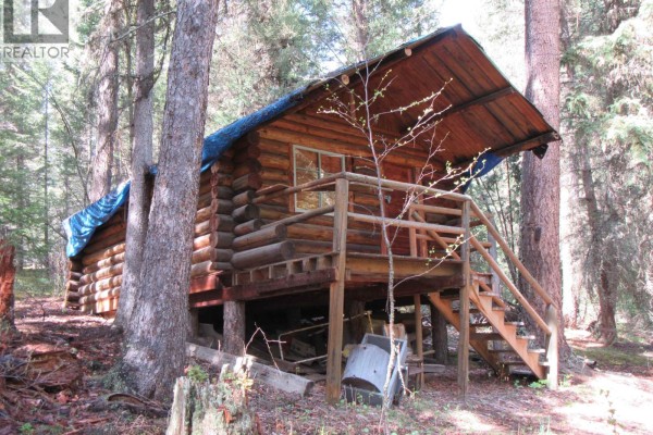 7681 Burgess Road, Deka Lake / Sulphurous / Hathaway Lakes, BC V0K1X3 Photo 2