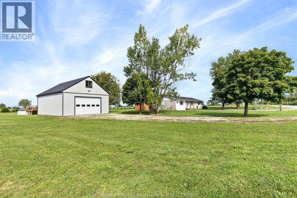 4pc Bathroom - 7686 Concession 7 South, Amherstburg, ON N9V2Y7 Photo 2