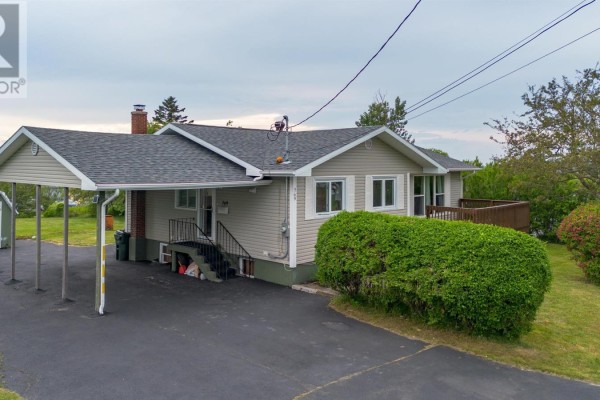 Living room - 769 Heelan Street, New Waterford, NS B1H3C6 Photo 2