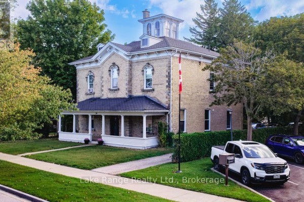 769 Princes Street, Kincardine, ON N2Z2Y5 Photo 3