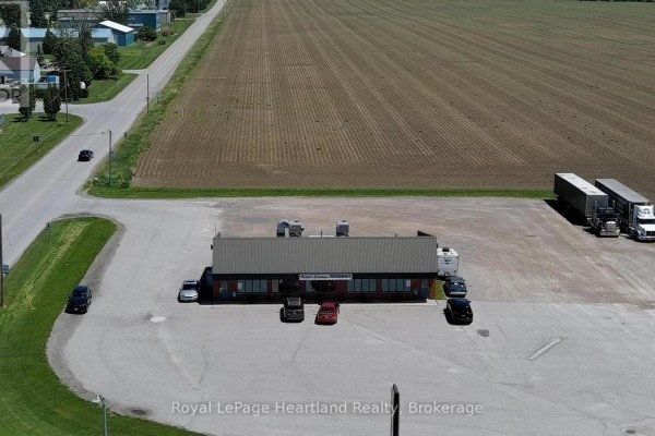76988 London Road S, Huron East, ON, photo 2