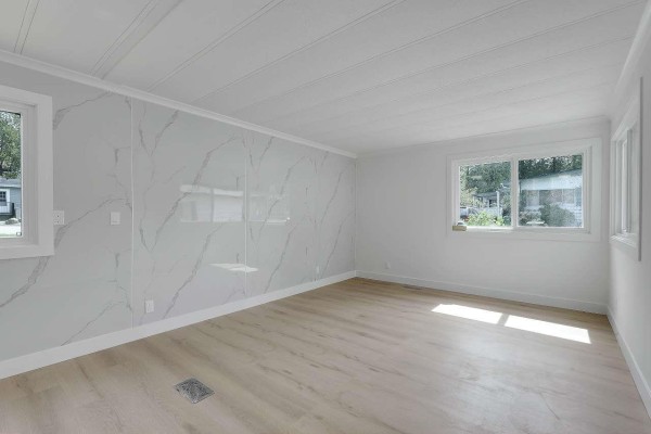 77 8220 King George Boulevard, Surrey, BC, photo 2