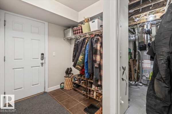 #77 9535 217 St Nw, Edmonton, AB T5T4P5 Photo 4