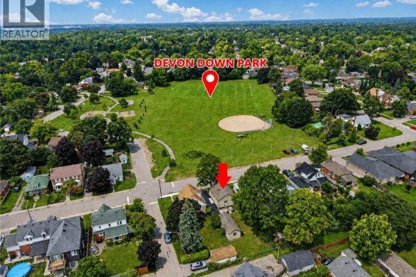 77 Abigail Avenue, Brantford, ON, photo 2