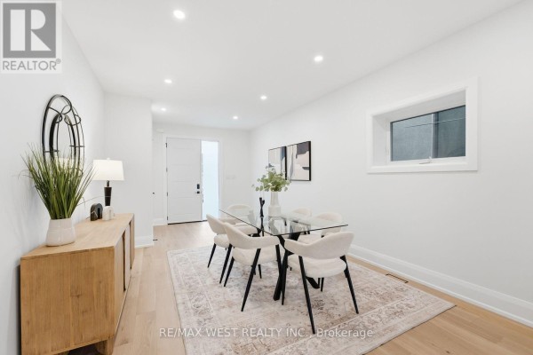 Dining room - 77 Alameda Avenue, Toronto, ON M6C3W4 Photo 3