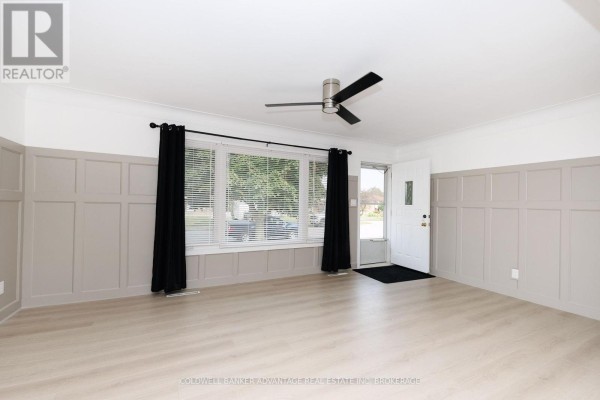 Bedroom - 77 Balmoral Avenue, Welland, ON L3B1S5 Photo 5