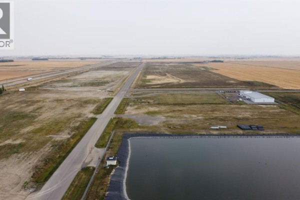 77 Durum Drive, Rural Wheatland County, AB T0J1X0 Photo 3