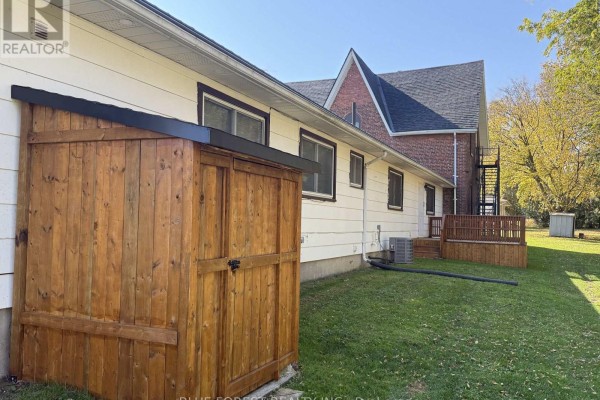 77 Erie Street S, Chatham Kent, ON N0P2C0 Photo 4